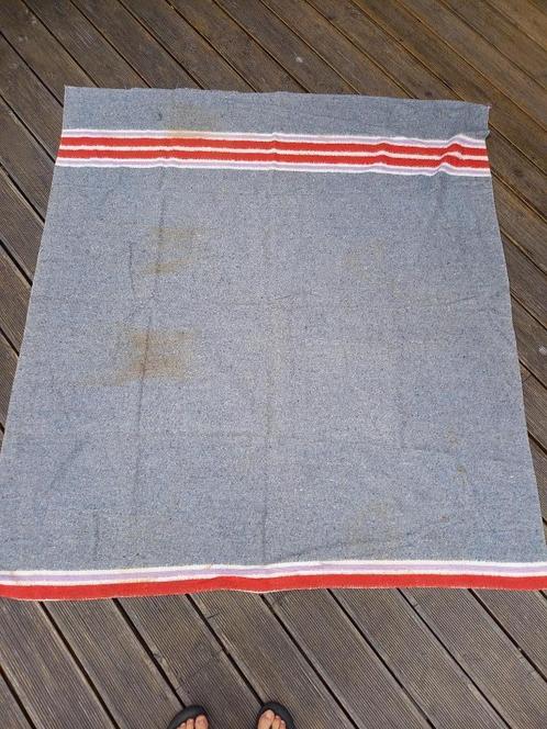 Wollen deken, vintage, Huis en Inrichting, Woonaccessoires | Plaids en Woondekens, Gebruikt, Ophalen of Verzenden