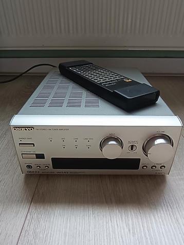 onkyo R805TX, incl afstandsbediening. beschikbaar voor biedingen