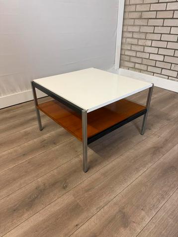Van gispen  beschikbaar voor biedingen