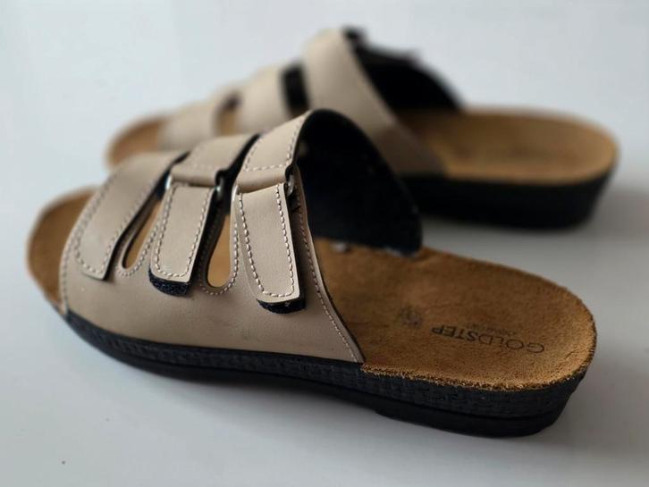 Gezondheidsslippers, van leer Maat 40 - Als Nieuw!, Kleding | Dames, Schoenen, Zo goed als nieuw, Slippers, Beige, Ophalen of Verzenden