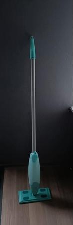 Leifheit met waterreservoir, Ophalen