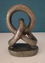 Fairtrade beeld van een liefdesknoop gemaakt van serpentijn, Ophalen of Verzenden