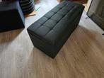 Zwarte Opbergbank / Voetenbank stof of skyleer, Kunststof, Zo goed als nieuw, Modern, Rechthoekig