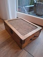 Houten kistje met rieten inleg - 38x28 cm, Ophalen of Verzenden, Minder dan 50 cm, Minder dan 50 cm
