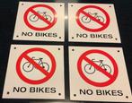 4 Bordjes - NO BIKES - 12 x 12 centimeter, Antiek en Kunst, Curiosa en Brocante, Ophalen