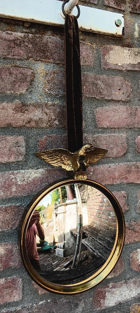 Vintage butler´s eye met bruin fluweel ophanglint en adelaar, Huis en Inrichting, Woonaccessoires | Spiegels, Zo goed als nieuw