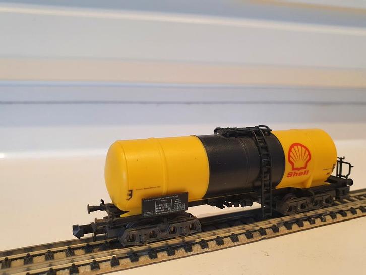 Ketelwagon / tankwagen Shell  - modeltrein Fleischmann 8481, Hobby en Vrije tijd, Modeltreinen | N-Spoor, Zo goed als nieuw, Wagon