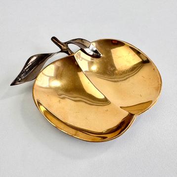 Vintage messing schaal | appel vorm beschikbaar voor biedingen