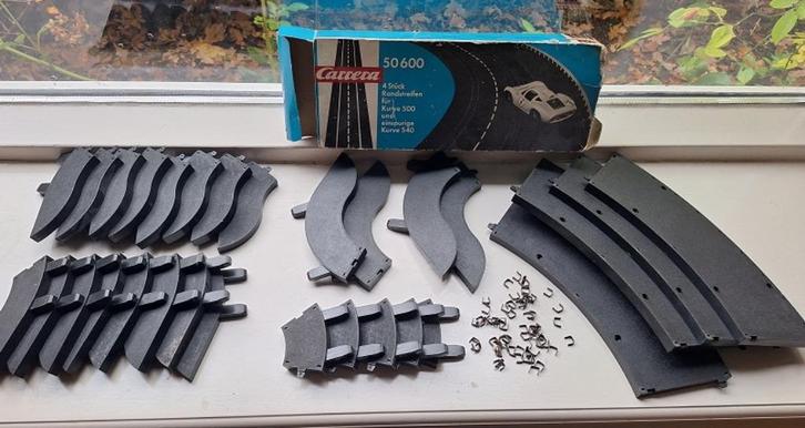 Carrera universal - diverse slipstroken/baanverbreders, Kinderen en Baby's, Speelgoed | Racebanen, Gebruikt, Racebaan, Elektrisch