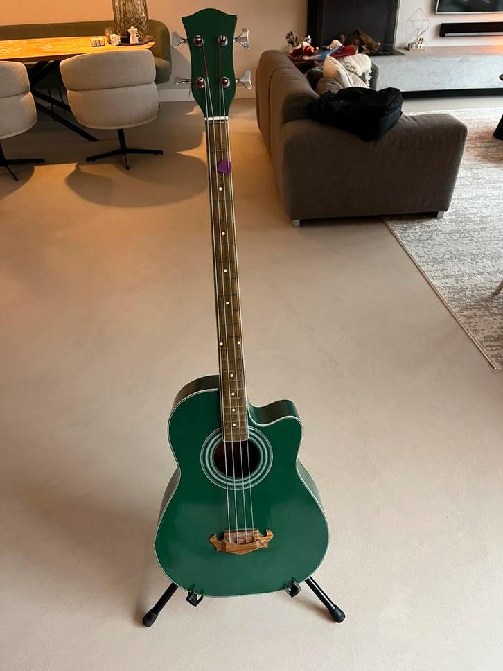 Akoestische basgitaar handgemaakt, Muziek en Instrumenten, Snaarinstrumenten | Gitaren | Bas, Gebruikt, Akoestisch, Ophalen
