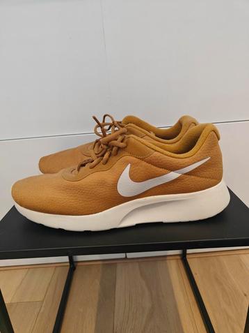 Nike Tanjun Premium EU 45