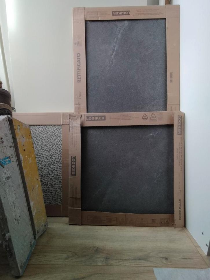 Badkamer/keuken/toilet tegels NIEUW, Doe-het-zelf en Verbouw, Tegels, Nieuw, Wandtegels, Keramiek, 60 cm of meer, 60 cm of meer
