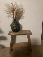 Mooi handig bijzettafeltje/krukje oud hout 50 cm breed, Huis en Inrichting, Krukjes, Ophalen, Gebruikt, Hout