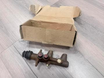 Originele NOS hoofdremcillinder voor PORSCHE 914 beschikbaar voor biedingen