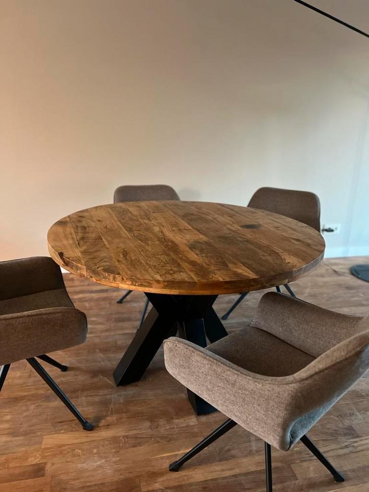 Ronde Houten Eettafel met Metalen Onderstel, Huis en Inrichting, Tafels | Eettafels, Gebruikt, 100 tot 150 cm, Vier personen, Rond