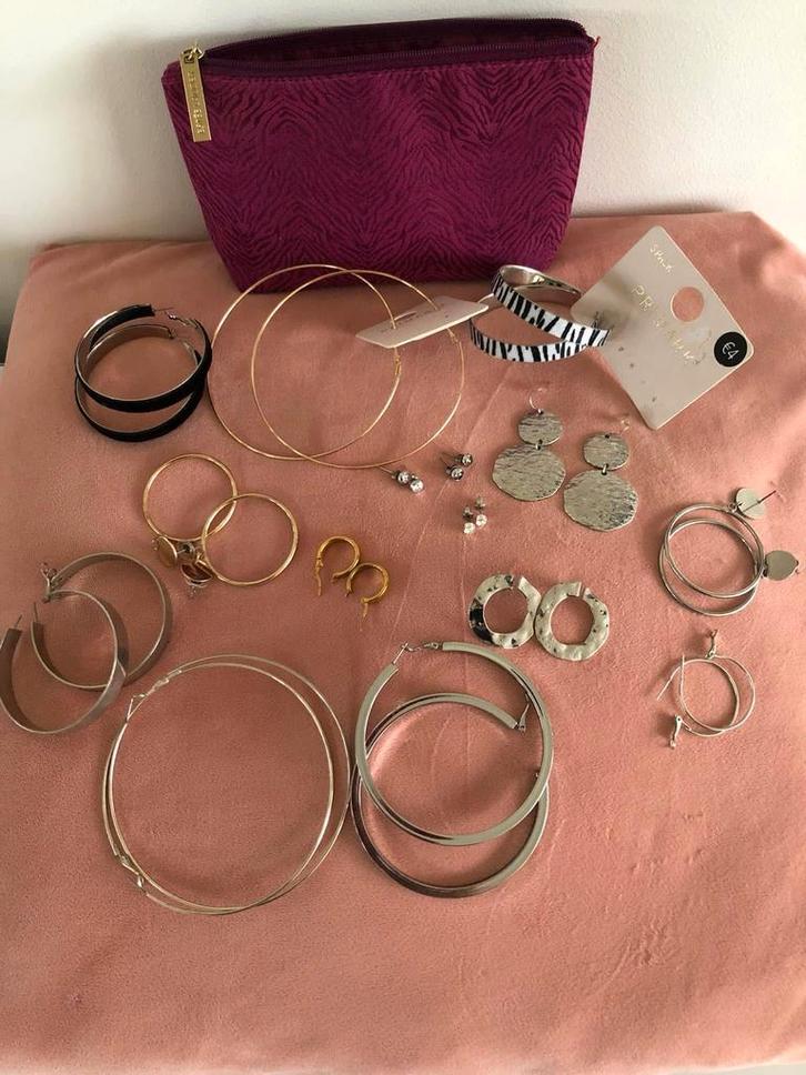 Oorbellen Set - 15 Paar Stekers & Creolen, Sieraden, Tassen en Uiterlijk, Oorbellen, Zo goed als nieuw, Knopjes of Stekers, Overige materialen