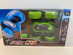 RC Stunt auto groen 2.4 GHz 3+, Kinderen en Baby's, Speelgoed | Speelgoedvoertuigen, Afstandsbediening, Ophalen of Verzenden, Zo goed als nieuw