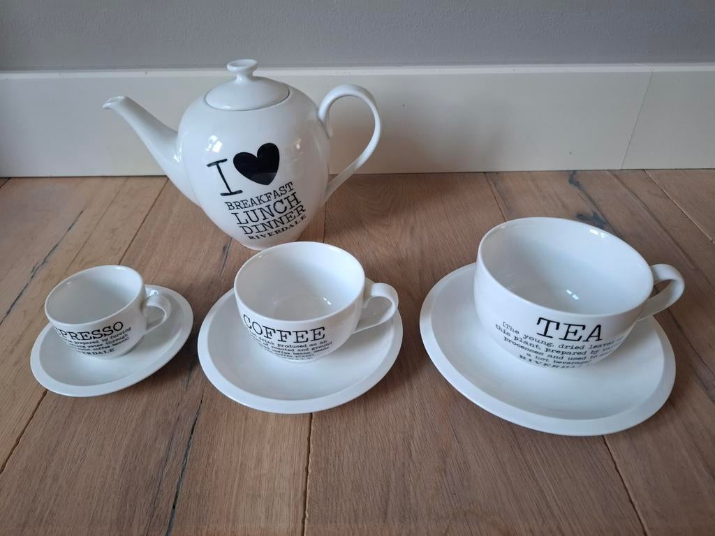 Riverdale Servies Zo Goed Als Nieuw, Keramiek, Ophalen of Verzenden, Zo goed als nieuw, Effen