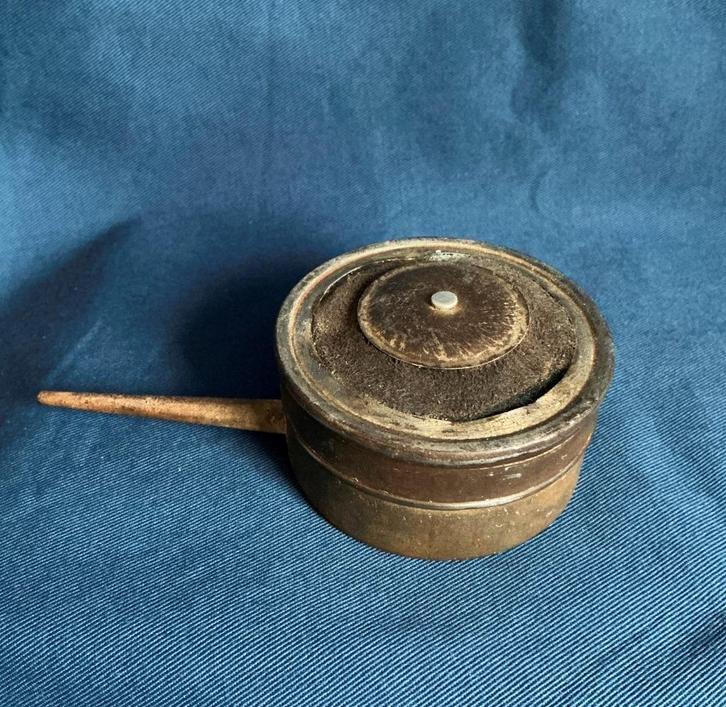 GRAFIET POEDER SPUIT WERKT PRIMA, Verzamelen, Merken en Reclamevoorwerpen, Ophalen of Verzenden