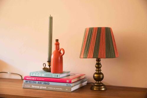Caramelo vintage table lamp, Huis en Inrichting, Lampen | Tafellampen, Zo goed als nieuw, 50 tot 75 cm, Hout, Stof, Ophalen of Verzenden