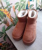 Van haren platform "Uggs " maat 39, Ophalen of Verzenden, Zo goed als nieuw, Bruin