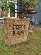 Mooie brocante munitiemand, Ophalen