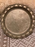 een Marokkaans dienblad, Ophalen, Gebruikt, Rond, Metaal
