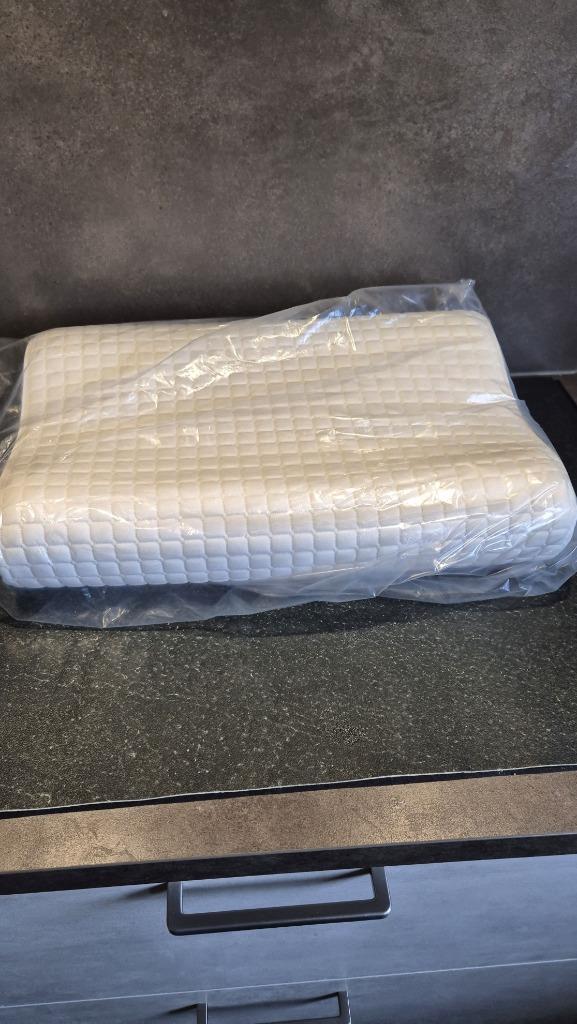 Ikea Rosenskärm hoofdkussen, nieuw. 33x50 cm. S47, Huis en Inrichting, Slaapkamer | Beddengoed, Gebruikt, Tweepersoons, Ophalen of Verzenden