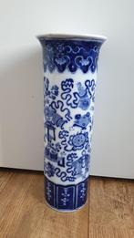 Mooie grote vaas, Blauw, Aardewerk of Porselein, Ophalen of Verzenden, Zo goed als nieuw