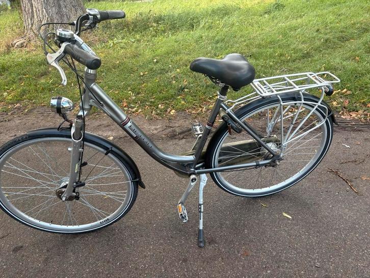 Nette Damesfiets, Fietsen en Brommers, Fietsen | Dames | Damesfietsen, Zo goed als nieuw, Overige merken, 47 tot 50 cm, Ophalen