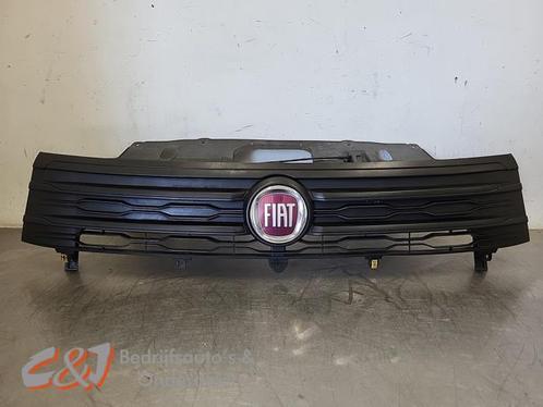 Grille van een Fiat Talento (XXXXXXXX), Auto-onderdelen, Carrosserie en Plaatwerk, Fiat, Gebruikt, 3 maanden garantie, Ophalen of Verzenden