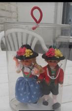 Popjes  twee stuks klederdracht verzamelen, Ophalen of Verzenden, Zo goed als nieuw