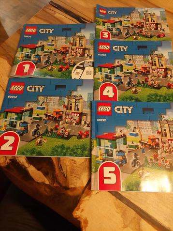 Diverse complete lego sets los of als partij te koop  beschikbaar voor biedingen