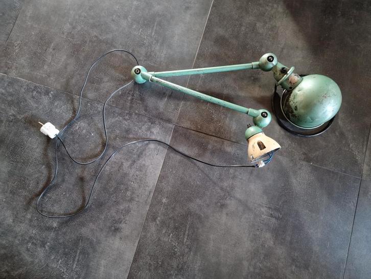 Vintage Jielde lamp 2 arm e27 fitting, Huis en Inrichting, Lampen | Tafellampen, Gebruikt, Minder dan 50 cm, Ophalen of Verzenden