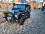 Land Rover Defender 90 2.4 D 2009 Zwart, Auto's, Land Rover, 221 €/maand, 4 cilinders, 4 stoelen, 1795 kg