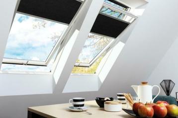 Aanbieding Dakraam Fakro (Velux maten) incl. gootstuk!! beschikbaar voor biedingen