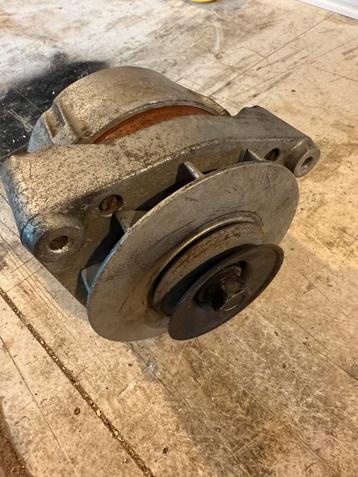 Dynamo porsche 924  beschikbaar voor biedingen