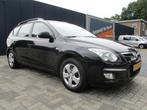 Hyundai i30 CW 1.4i Blue Dynamic, Voorwielaandrijving, Gebruikt, 4 cilinders, 1396 cc