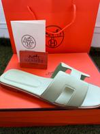Hermes oran slippers top geen chanel, dior of louis vuitton, Ophalen of Verzenden, Nieuw, Overige kleuren, Sandalen of Muiltjes