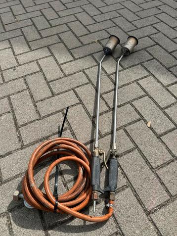 Gasbranders met slang en reduceerventiel beschikbaar voor biedingen
