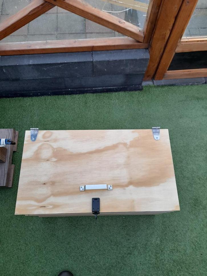 houten bak te koop moet binnen een week echt weg nu, Doe-het-zelf en Verbouw, Kratten en Dozen, Nieuw, Bak of Kist, 50 tot 75 cm