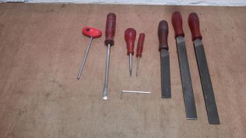 Gereedschap PB Swiss beschikbaar voor biedingen