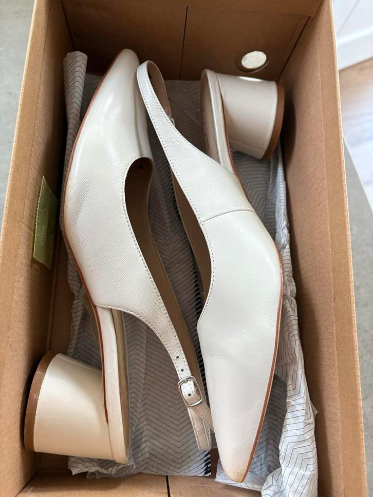 Bruids ZIGN leren pumps bruid - maat 41, Kleding | Dames, Schoenen, Zo goed als nieuw, Wit, Ophalen of Verzenden