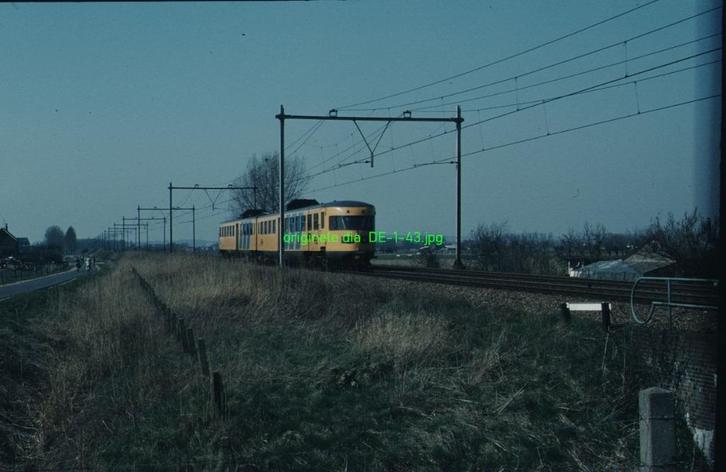 de143 Dia - NS DieselElec - Westervoort - jaren 70/90, Verzamelen, Spoorwegen en Tramwegen, Gebruikt, Trein, Kaart of Prent, Verzenden