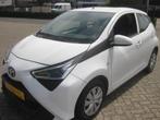 Toyota Aygo 1.0 Vvt-i 72pk 5D bj; 12-2019 , airco, met nap, Auto's, Toyota, Voorwielaandrijving, Stof, 4 stoelen, Wit