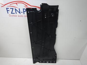 VW Golf 8 GTI / R Bodemplaat Links 5WA825201H beschikbaar voor biedingen
