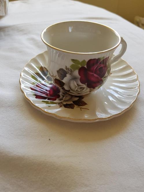 Vintage kop en schotel (Old Foley, England), Antiek en Kunst, Antiek | Servies los, Ophalen