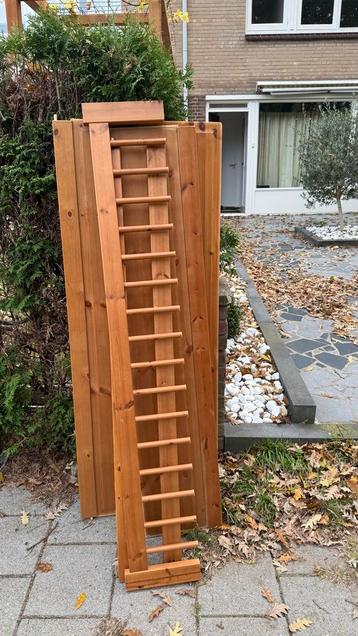 Gratis Hout - Beddeel voor Stoken beschikbaar voor biedingen