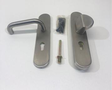 AVENUE DECORATION BUITENDEURGARNITUUR UNIVERSEEL RVS beschikbaar voor biedingen