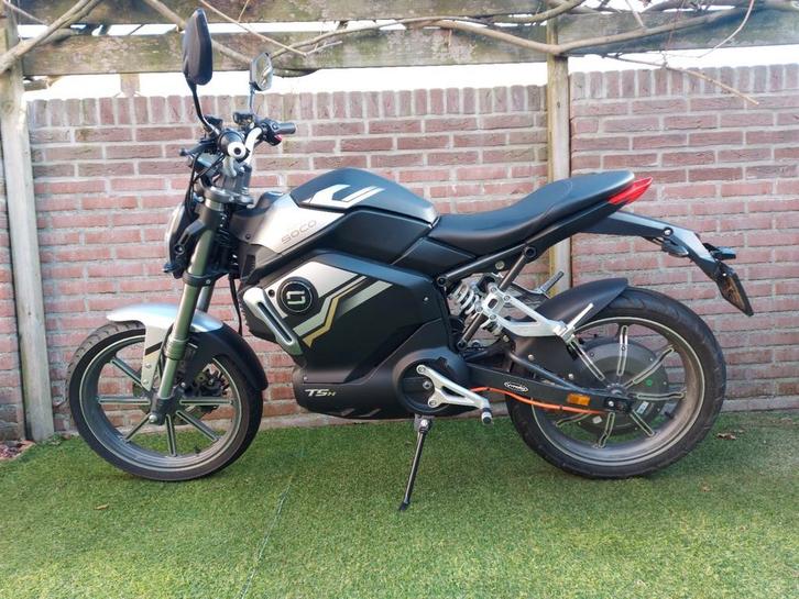 Super Soco TSX - Elektrische brommer, Fietsen en Brommers, Snorfietsen en Snorscooters, Zo goed als nieuw, Overige merken, Elektrisch